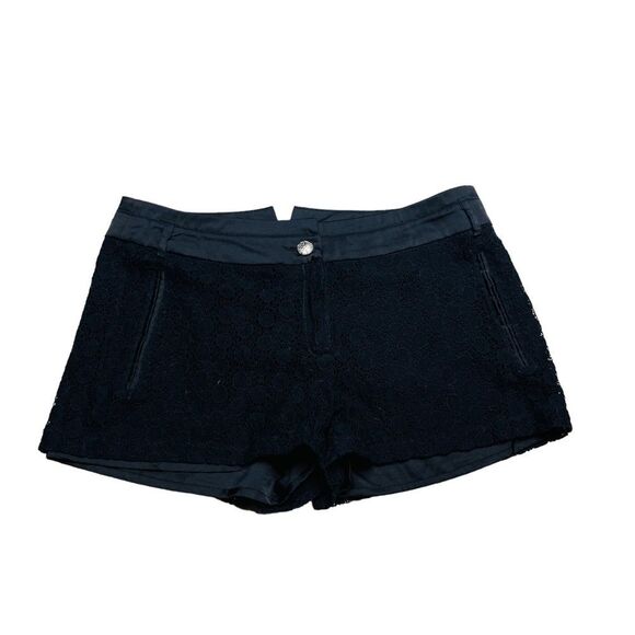 10/$25🦋 Ezra Black Lace Dressy Mid Rise Shorts - Size Medium - Picture 1 of 13